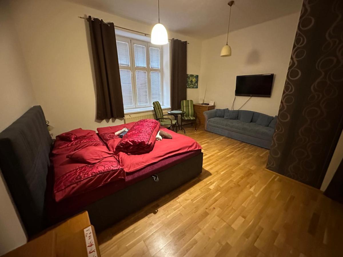 Sonja Holiday Home Острава Екстериор снимка